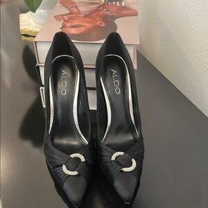 NWT Aldo Black Pointed Pump Stiletto Heel Shoes Size 36